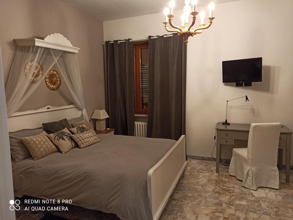 D'Or Duble' Bed And Breakfast Carignano  外观 照片