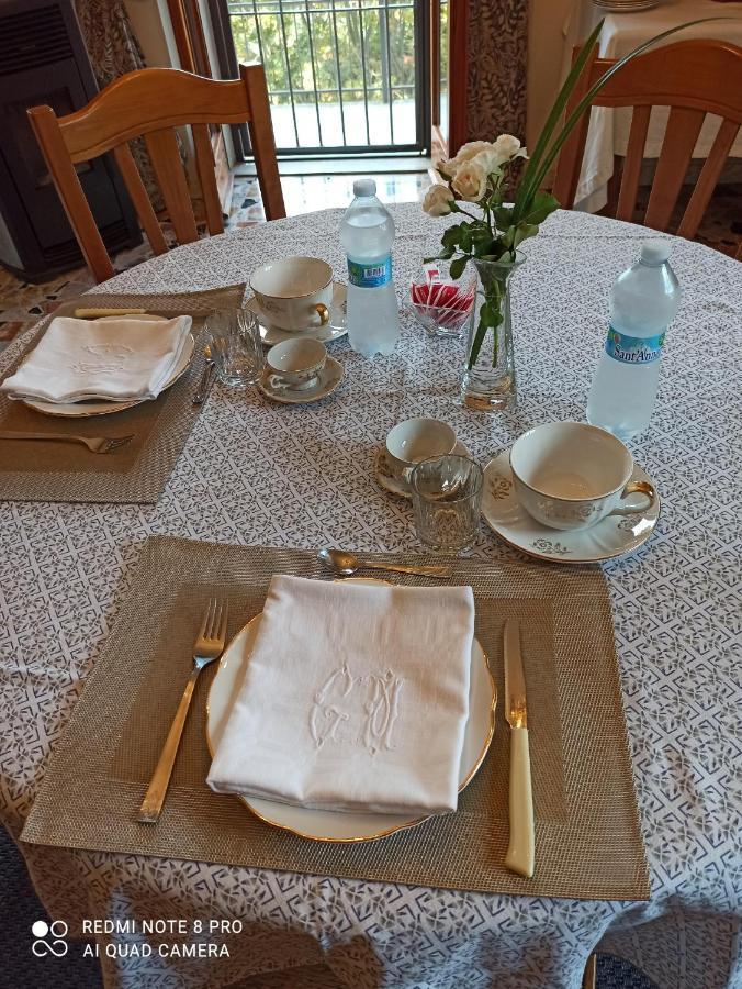 D'Or Duble' Bed And Breakfast Carignano  外观 照片